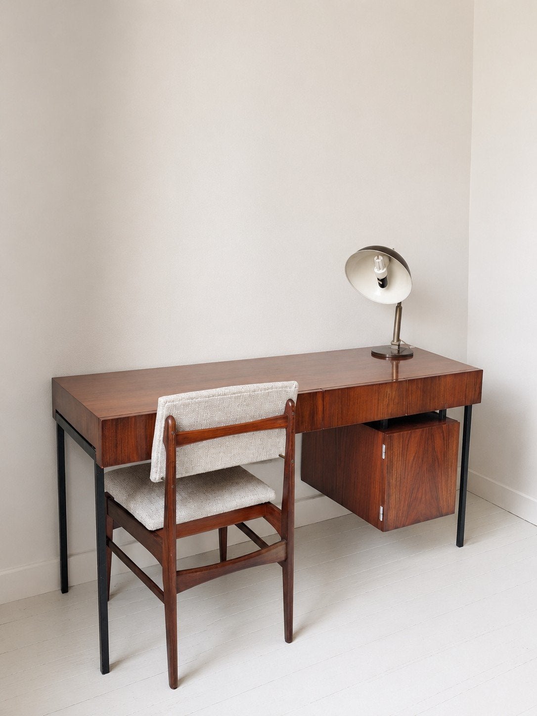 Vintage pallissander bureau, Ophalen, Gebruikt, 45 cm, Computerbureau