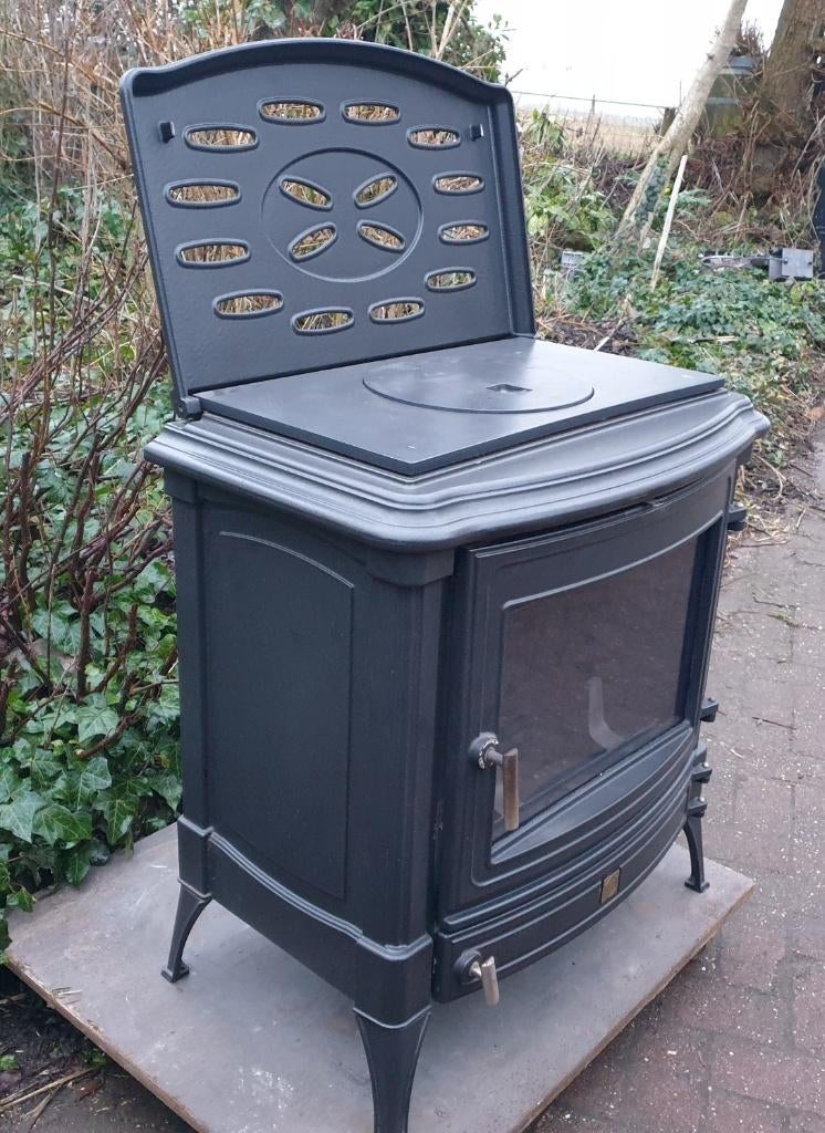 houtkachel nestor martin stanford 8 met kookplaat  8--9 kw, Houtkachel, Ophalen of Verzenden, Zo goed als nieuw, Vrijstaand