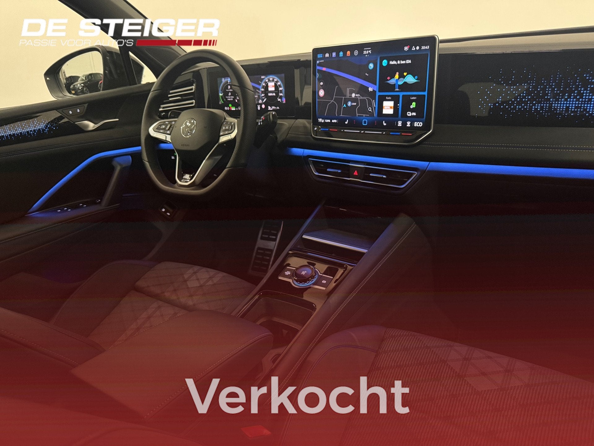 Volkswagen Tiguan 1.5 eHybrid R-Line Black Style Pano Headup, Auto's, Zwart, 4 cilinders, Met garantie (alle), Leder en Stof