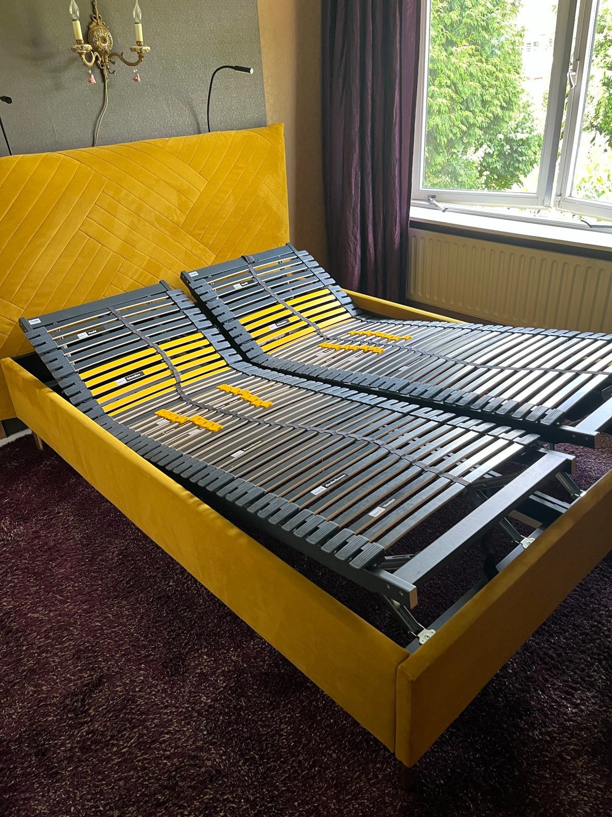 Prachtig bed 140 cm, met verstelbare lattenbodems, Ophalen, Overige materialen, Tweepersoons, 140 cm