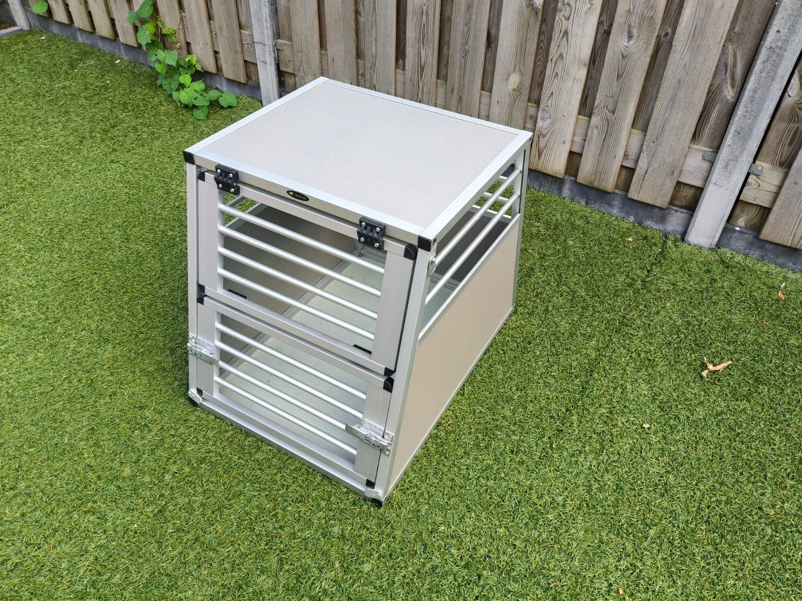 ZGAN Ferplast reisbench, Dieren en Toebehoren, Ophalen, Zo goed als nieuw, Minder dan 75 cm, Minder dan 65 cm