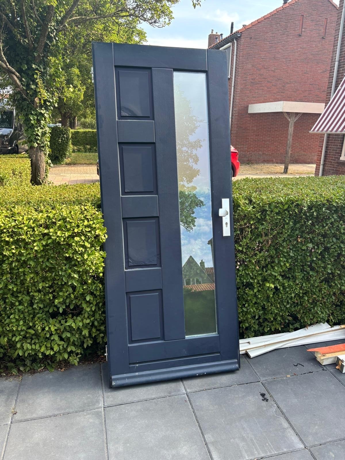 Donkerblauwe houten voordeur met glas, Ophalen, Gebruikt, 80 tot 100 cm, Buitendeur