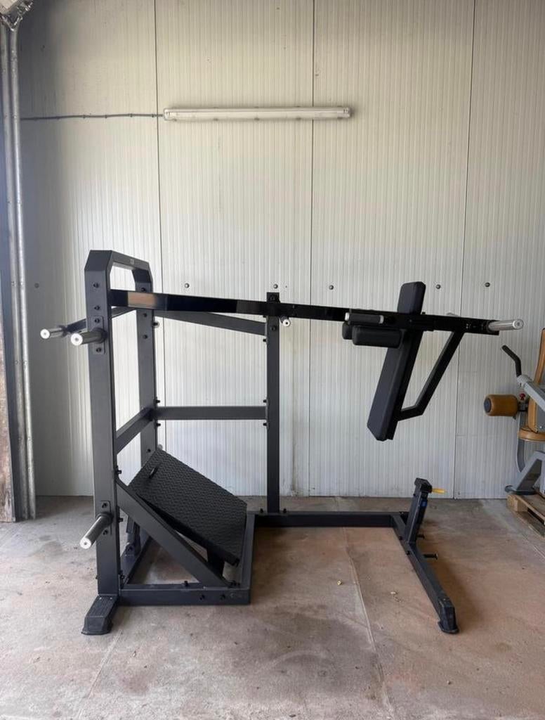 Pendulum Squat Adjustable / squat machine / Legpress, Ophalen, Benen, Gebruikt, -