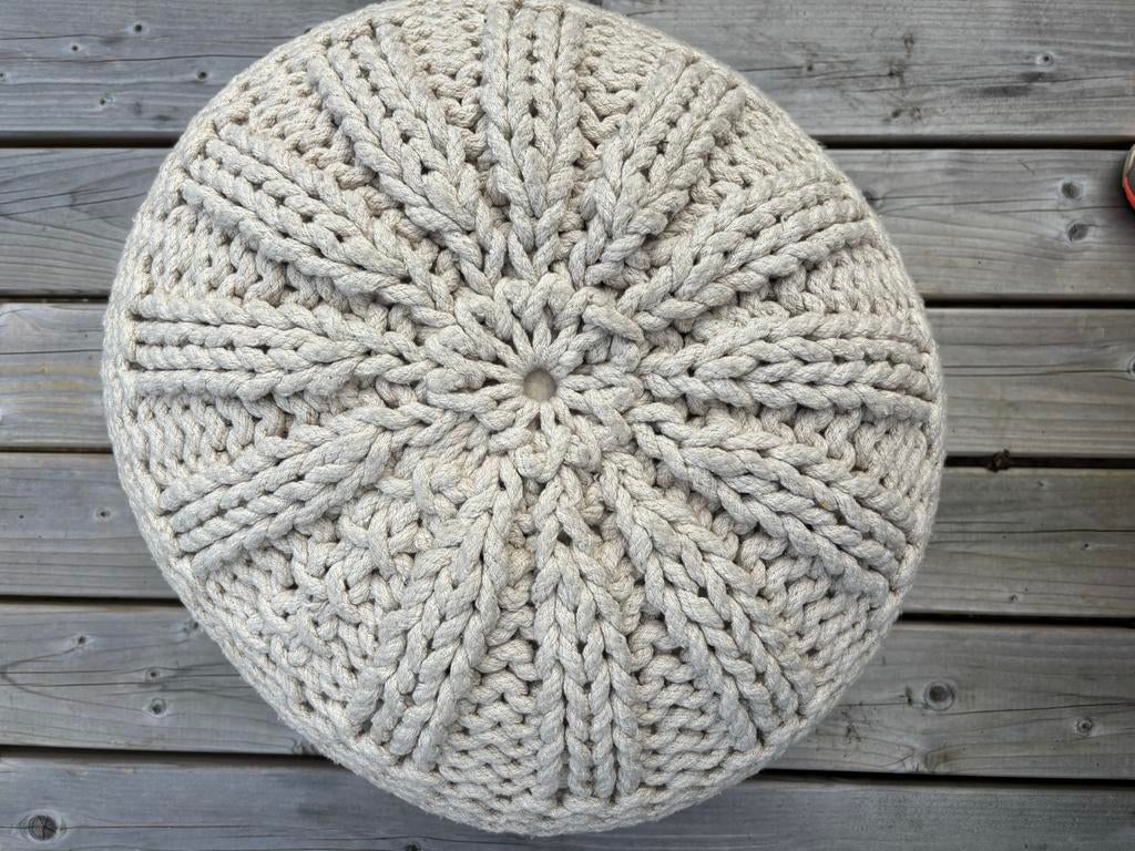 Crèmekleurige poef, Ophalen, Minder dan 50 cm, Gebruikt, Rond