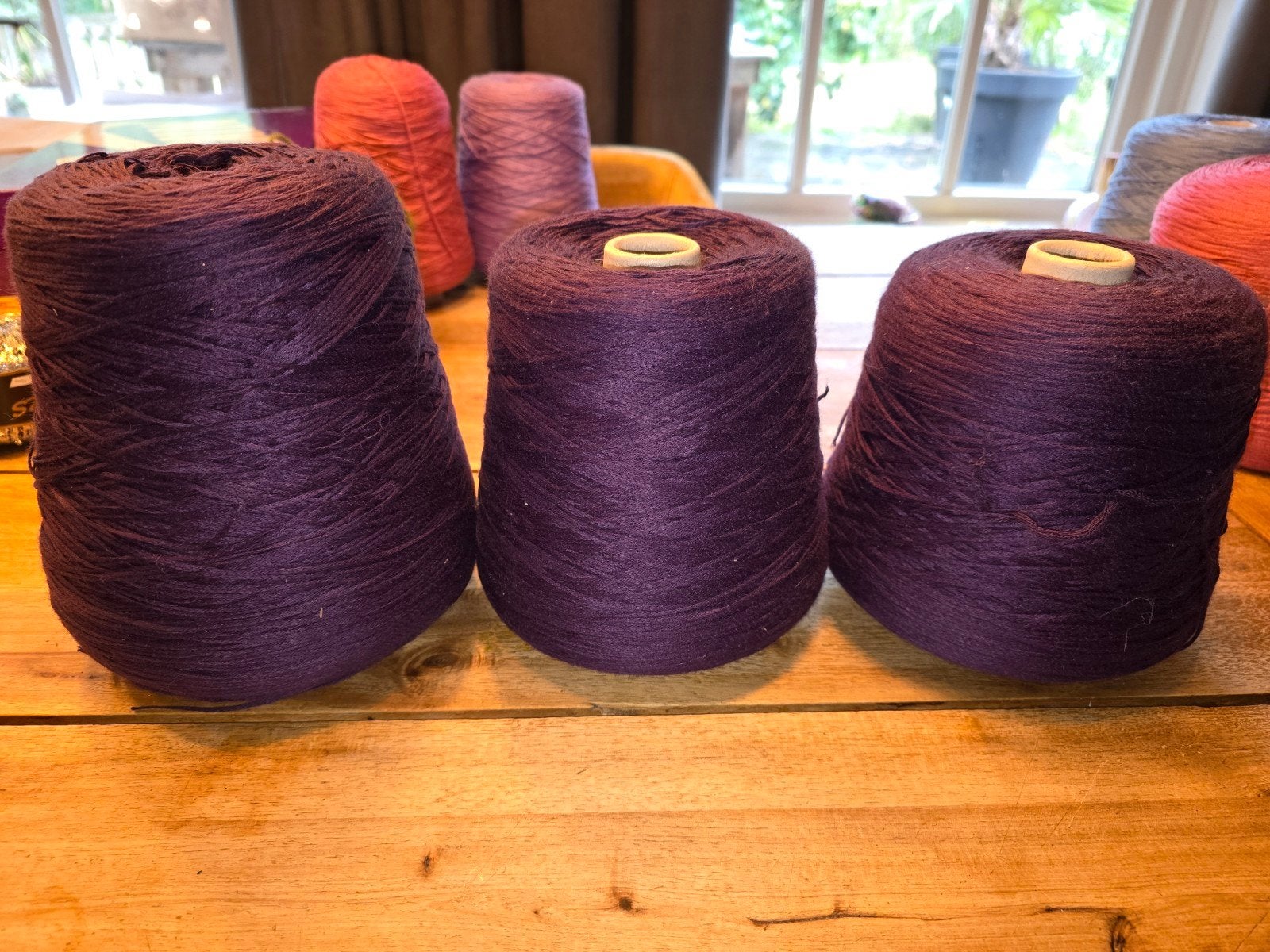 2 klossen paars wol/garen - ideaal voor breien of haken, Ophalen of Verzenden, Gebruikt, Breien of Haken, Wol of Garen