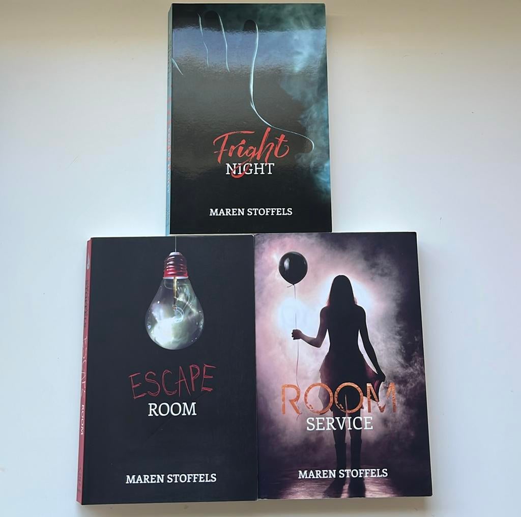 Young adult thriller boeken bundel - Maren Stoffels, Ophalen of Verzenden, Zo goed als nieuw