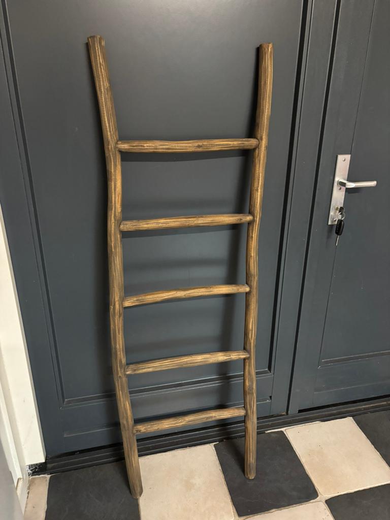 Decoratieve siertrap van 150 cm hoog, Ophalen, Gebruikt, Ladder, Minder dan 2 meter