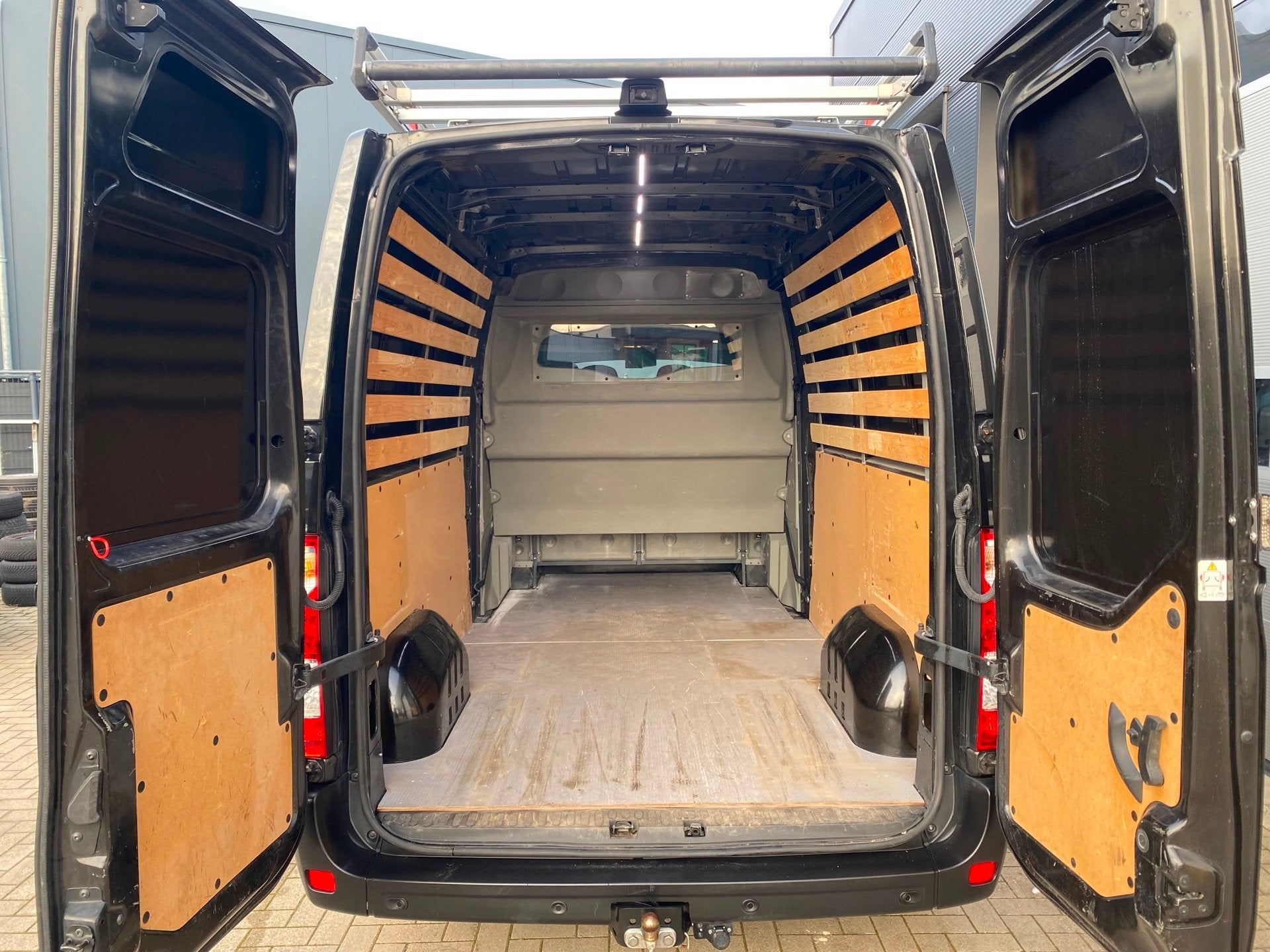 Renault Master T35 2.3 dCi 180 L3H2 6-pers Automaat 49dkm!, Gebruikt, Euro 6, 4 cilinders, Renault