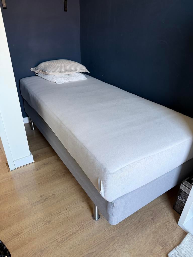 FREE, Huis en Inrichting, Slaapkamer | Boxsprings, Zo goed als nieuw, 90 cm, Eenpersoons, Ophalen of Verzenden