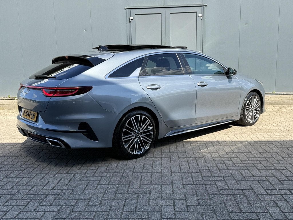 Kia ProCeed 1.5 T-GDI GT-PlusLine / Automaat / Elektrisch Pa, Gebruikt, Euro 6, 4 cilinders, Lichtsensor