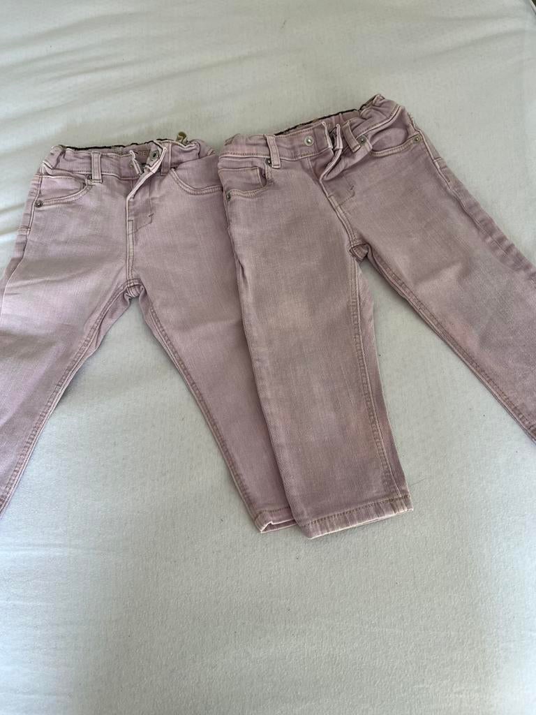 Oudroze peuterjeans 2x, Kinderen en Baby's, Tweelingen en Meerlingen, Ophalen of Verzenden, Zo goed als nieuw, Kleding