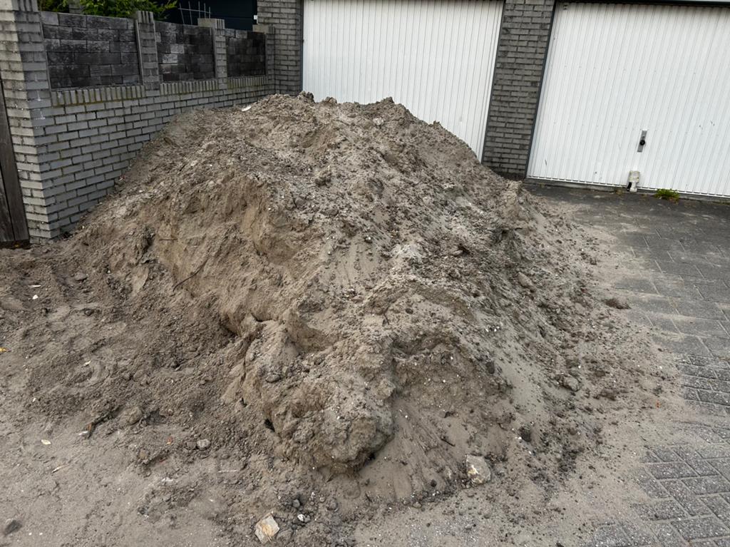 Zand Gratis af te halen, Tuin en Terras, Zand, Ophalen, Zo goed als nieuw, Ophoogzand