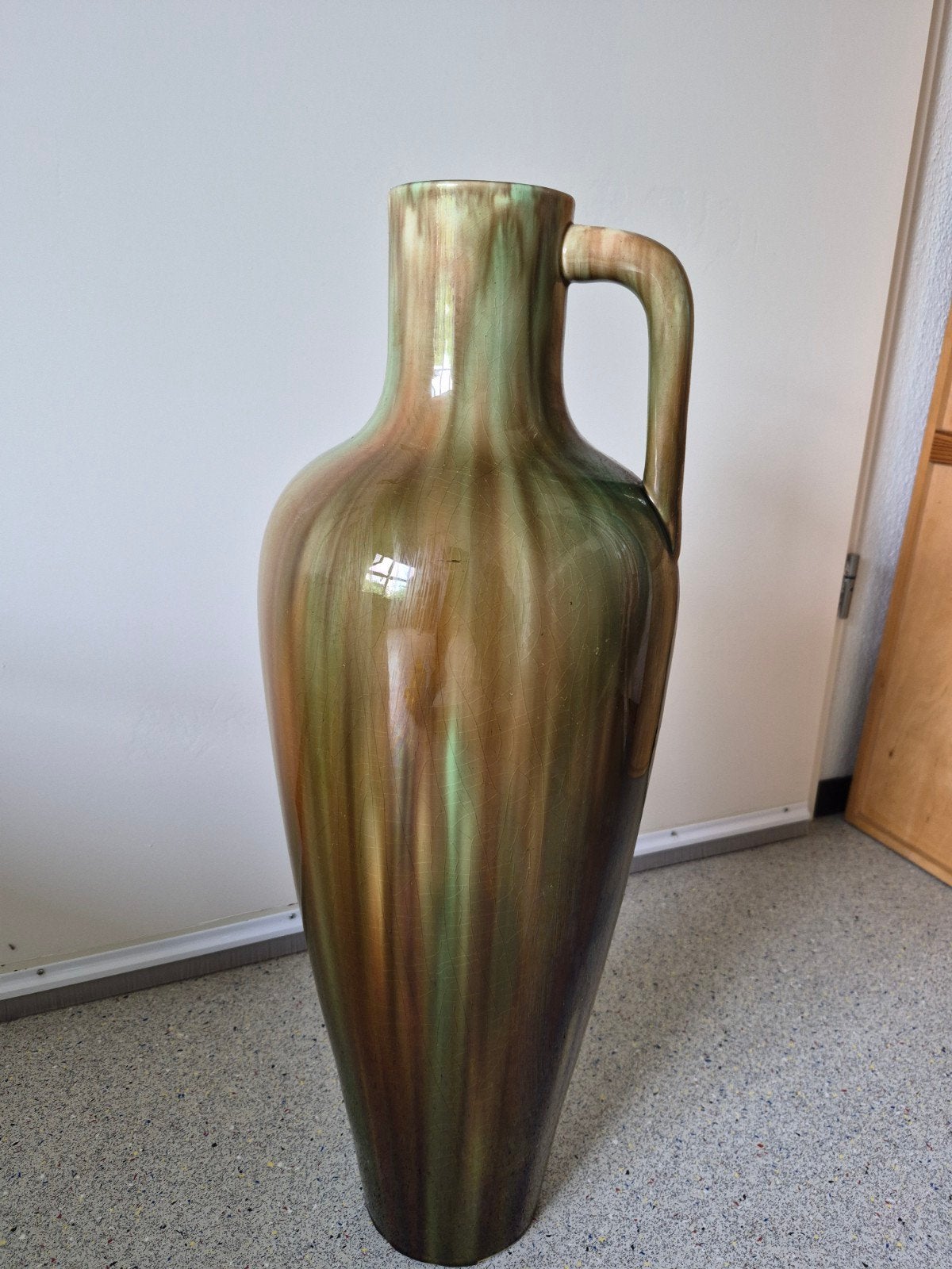 Grote decoratieve vloervaas met handvat, groen/bruin, Ophalen