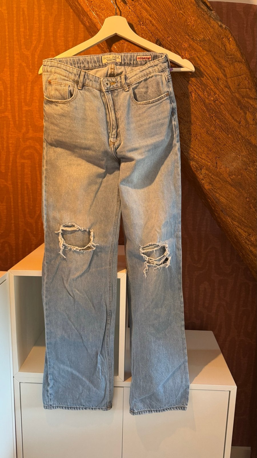 Vingino wide leg ripped jeans, Ophalen of Verzenden, Gedragen, Blauw, Overige jeansmaten