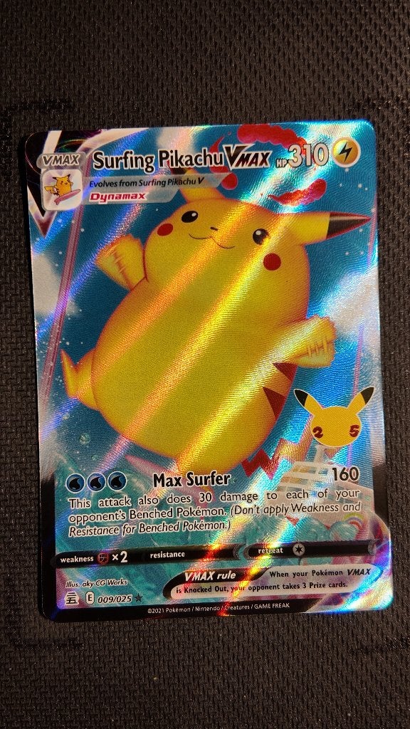 Surfing Pikachu VMAX 9 Celebrations | Pokemon kaart, Ophalen, Zo goed als nieuw, Losse kaart, Foil