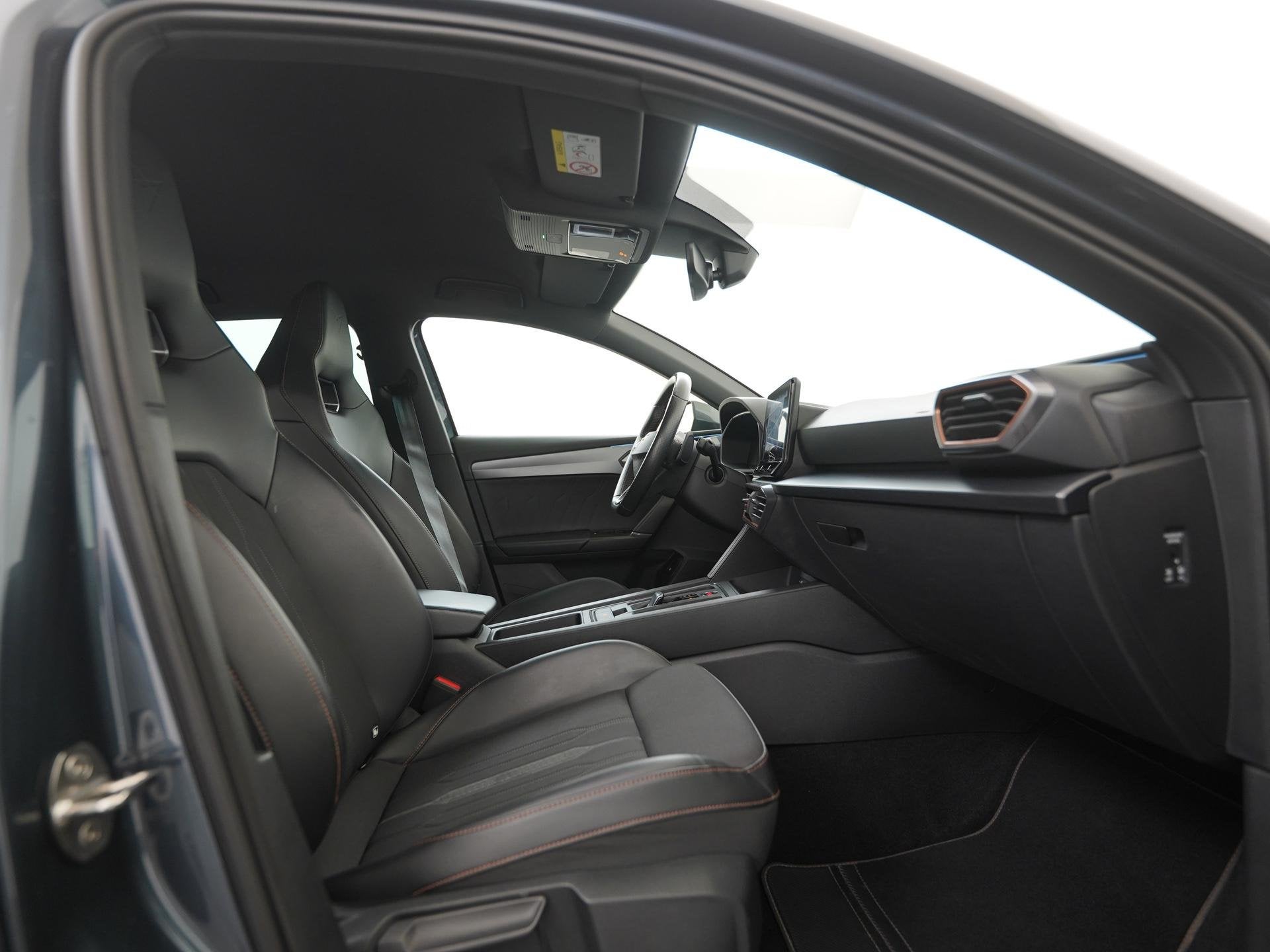 CUPRA Leon Sportstourer 1.4 e-Hybrid Business | Trekhaak | Z, Auto's, 12 maanden, Stof, Gebruikt, Leon