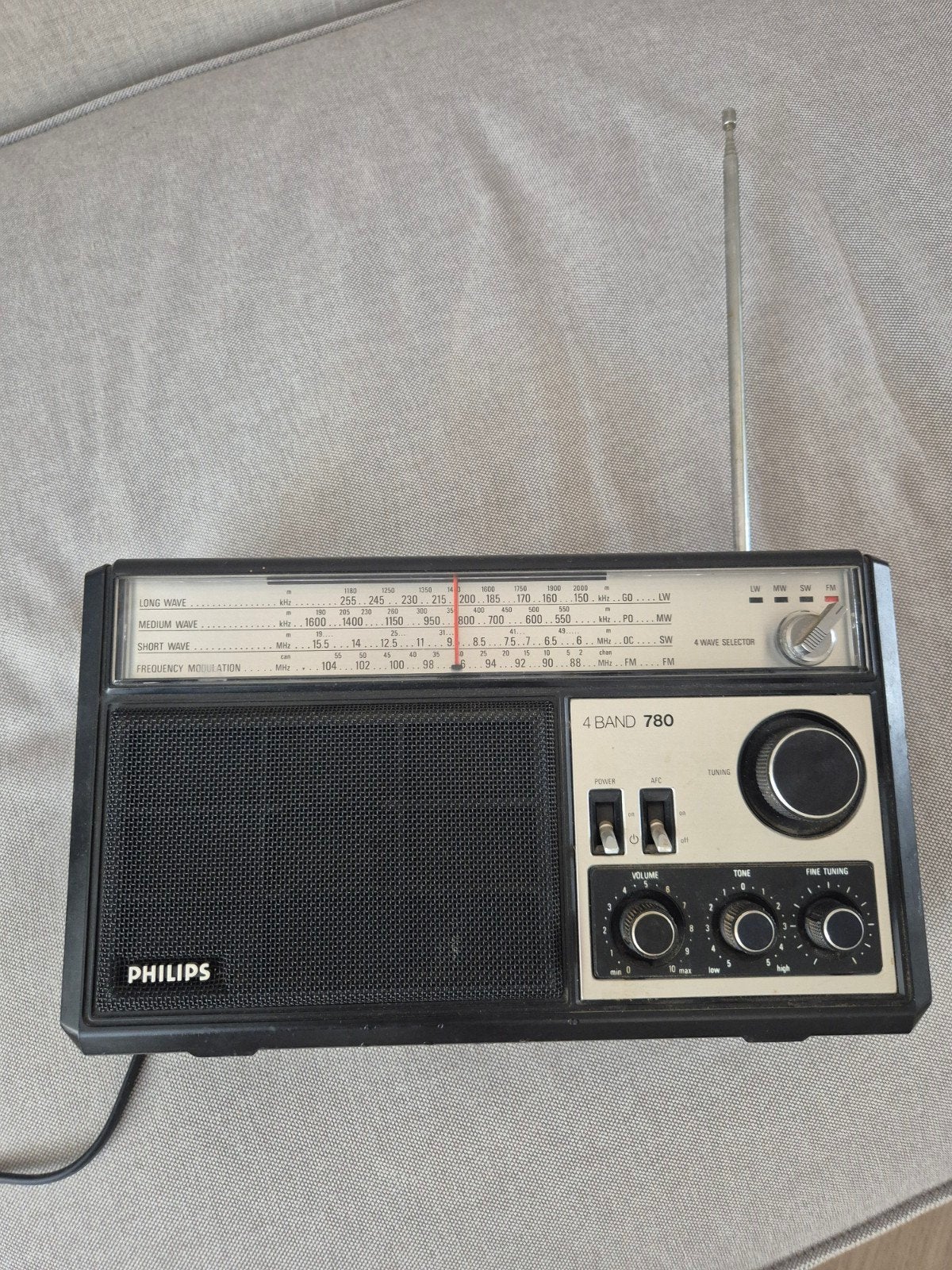 Vintage Philips 4 Band 780 Radio - Werkt Perfect!, Ophalen of Verzenden, Gebruikt, Radio