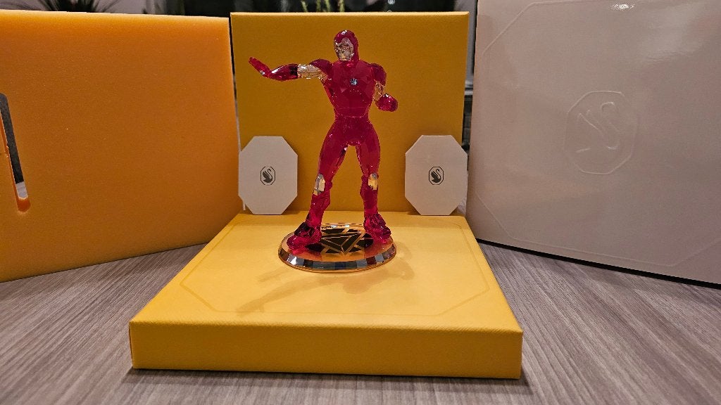 Swarovski Marvel Iron Man! NIEUW!, Verzamelen, Ophalen of Verzenden, Nieuw, Figuurtje