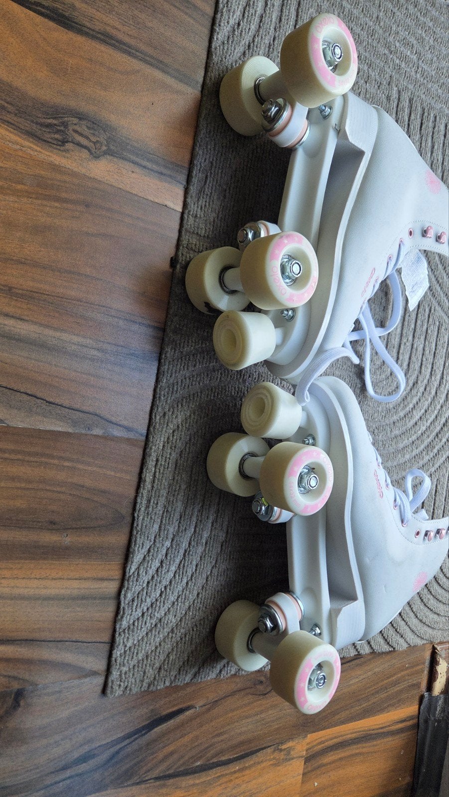 Oxelo rolschaatsen - Wit met roze details, Ophalen of Verzenden, Zo goed als nieuw, Dames