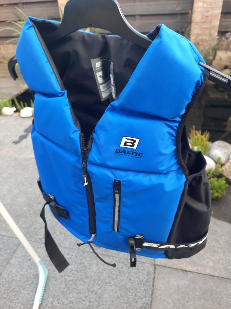 Baltic Lifejacket fel blauw 50-70 kg zwemvest, Ophalen of Verzenden, Zo goed als nieuw, Dame of Heer, Reddingsvest of Zwemvest