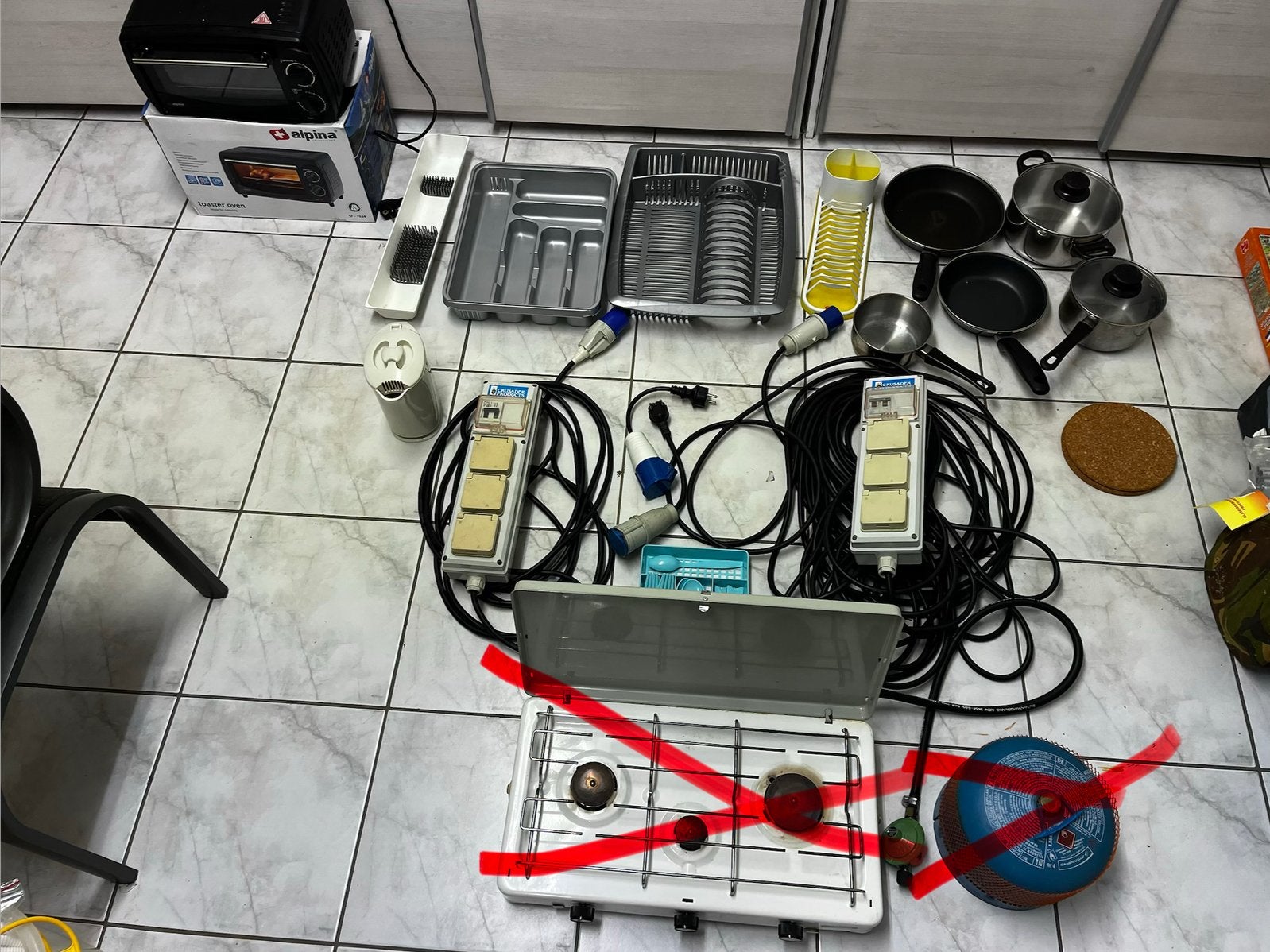 Kampeerspullen. Camping oven. Verlengssnoer, Caravans en Kamperen, Kampeeraccessoires, Ophalen of Verzenden, Gebruikt