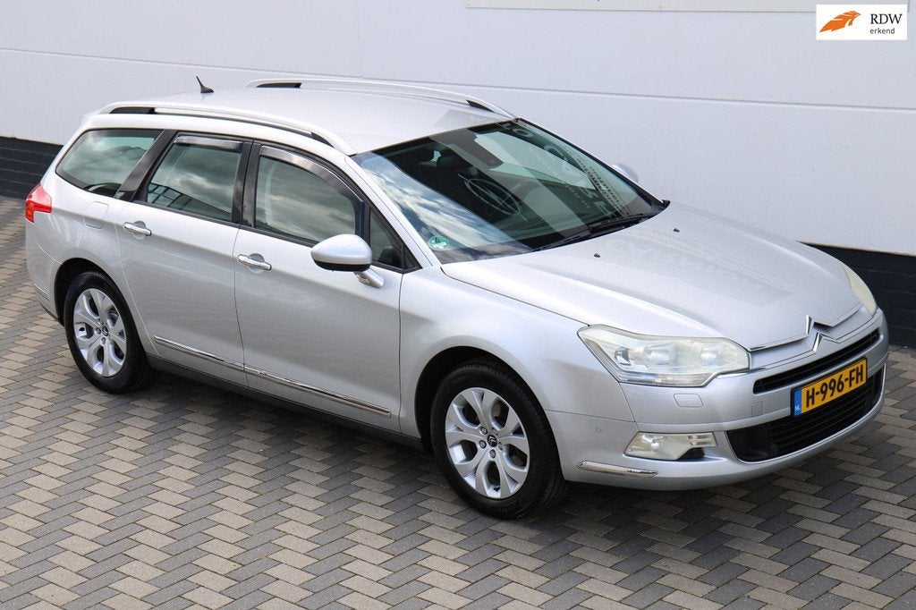 Citroen C5 Tourer 2.0 16V Hydractive Trekhaak Navi Cruise !, Auto's, Citroën, Voorwielaandrijving, Stof, Gebruikt, Zwart