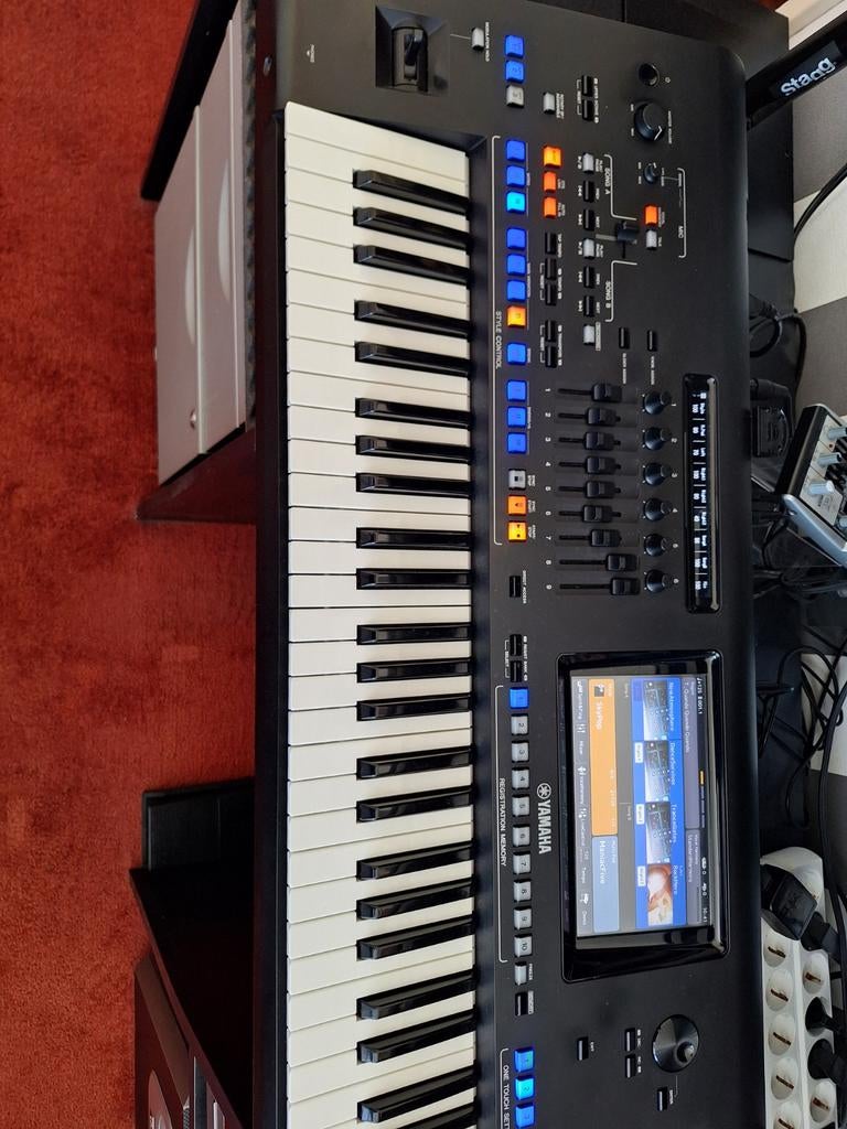 Zo goed als nieuw alleen keyboard, Muziek en Instrumenten, Keyboards, Ophalen of Verzenden