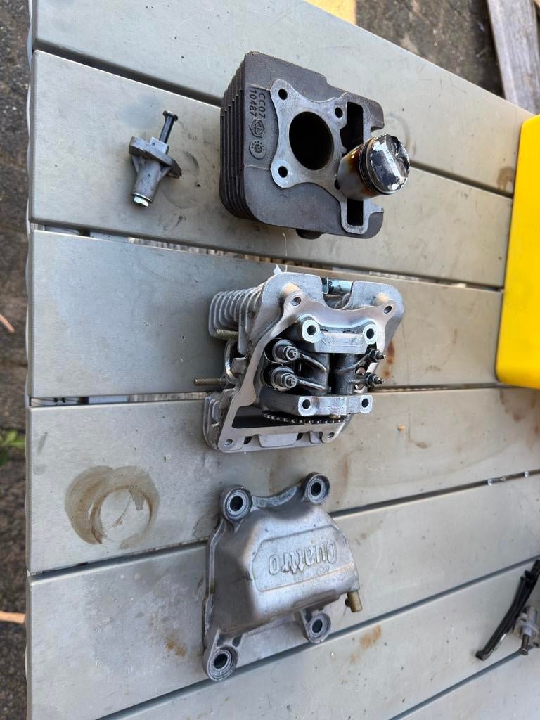 Piaggio 4t 4v cilinder, Ophalen of Verzenden, Zo goed als nieuw, Cilinder