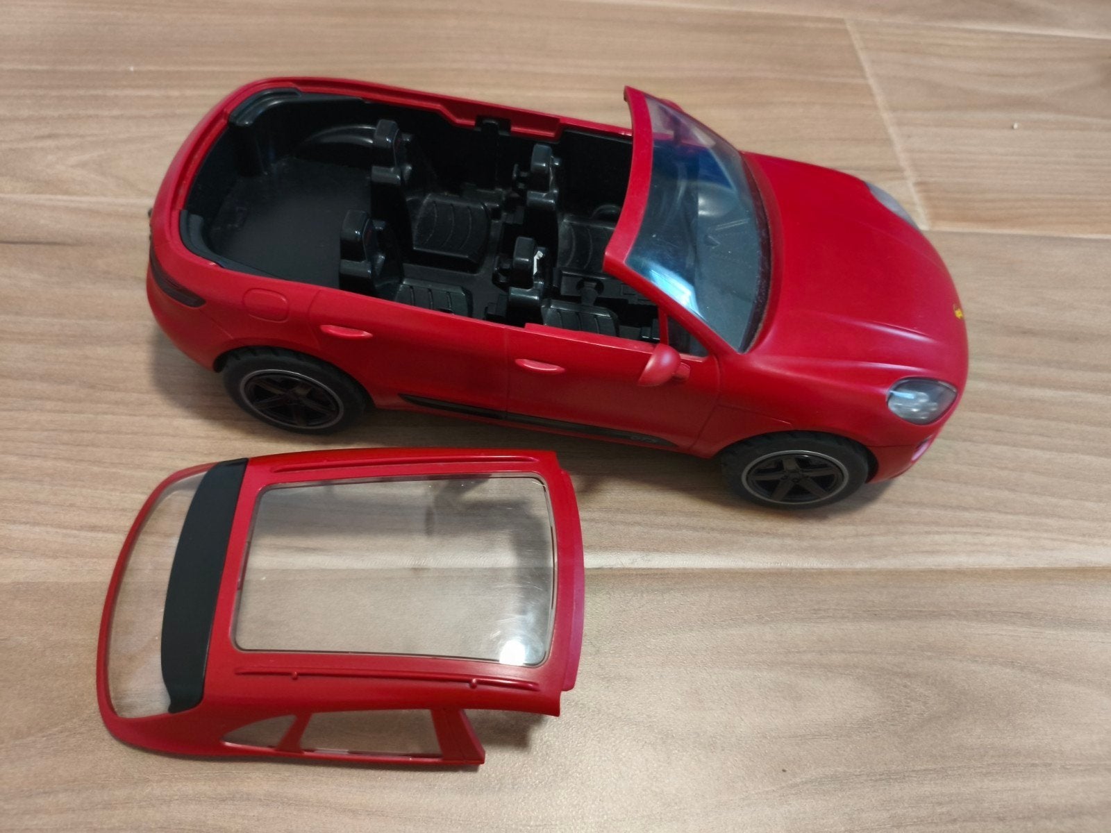 Playmobil Porsche Macan met paardentrailer en accessoires, Ophalen of Verzenden, Gebruikt