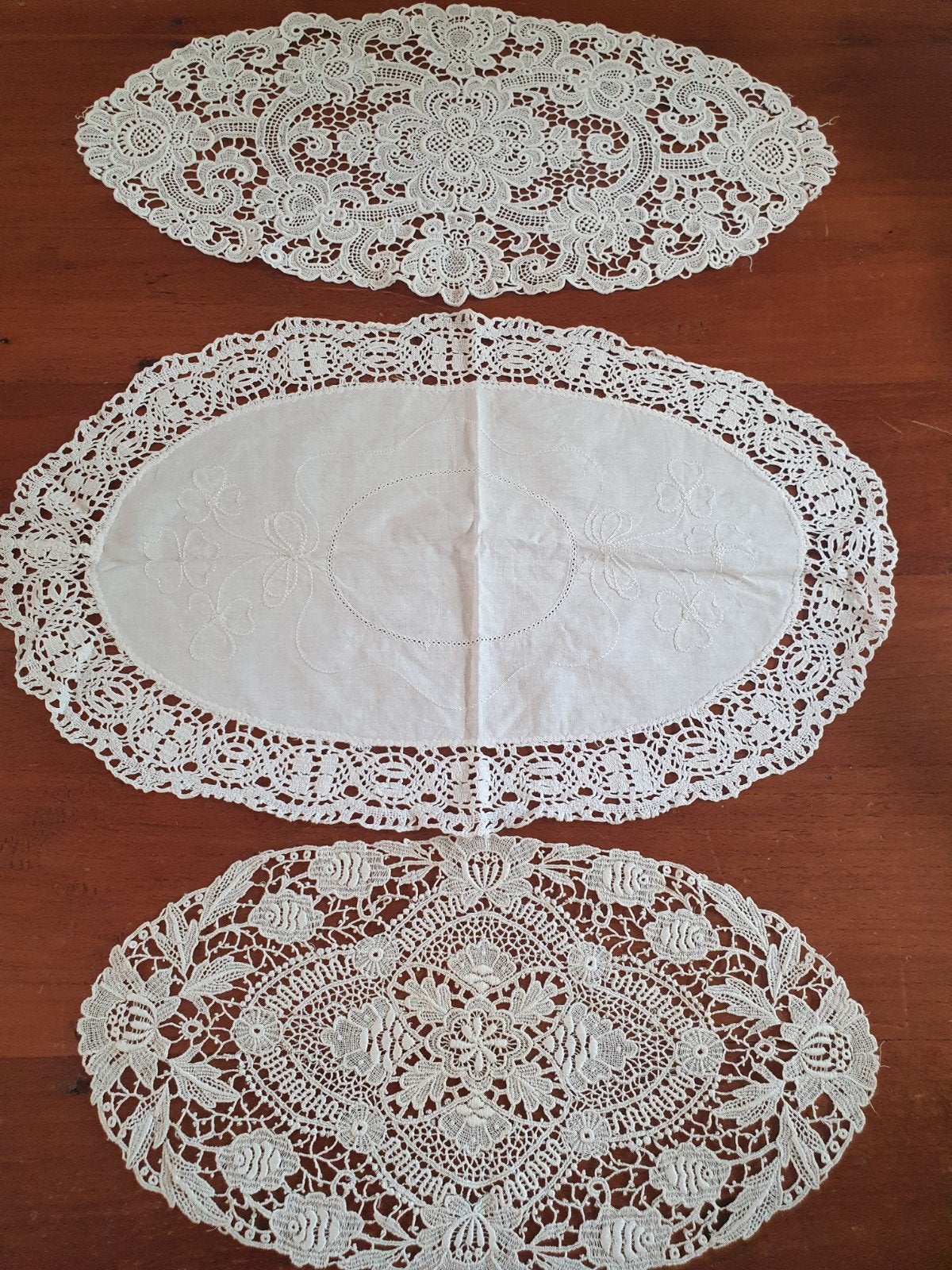 Prachtige brocante kanten tafelkleedjes, Ophalen of Verzenden