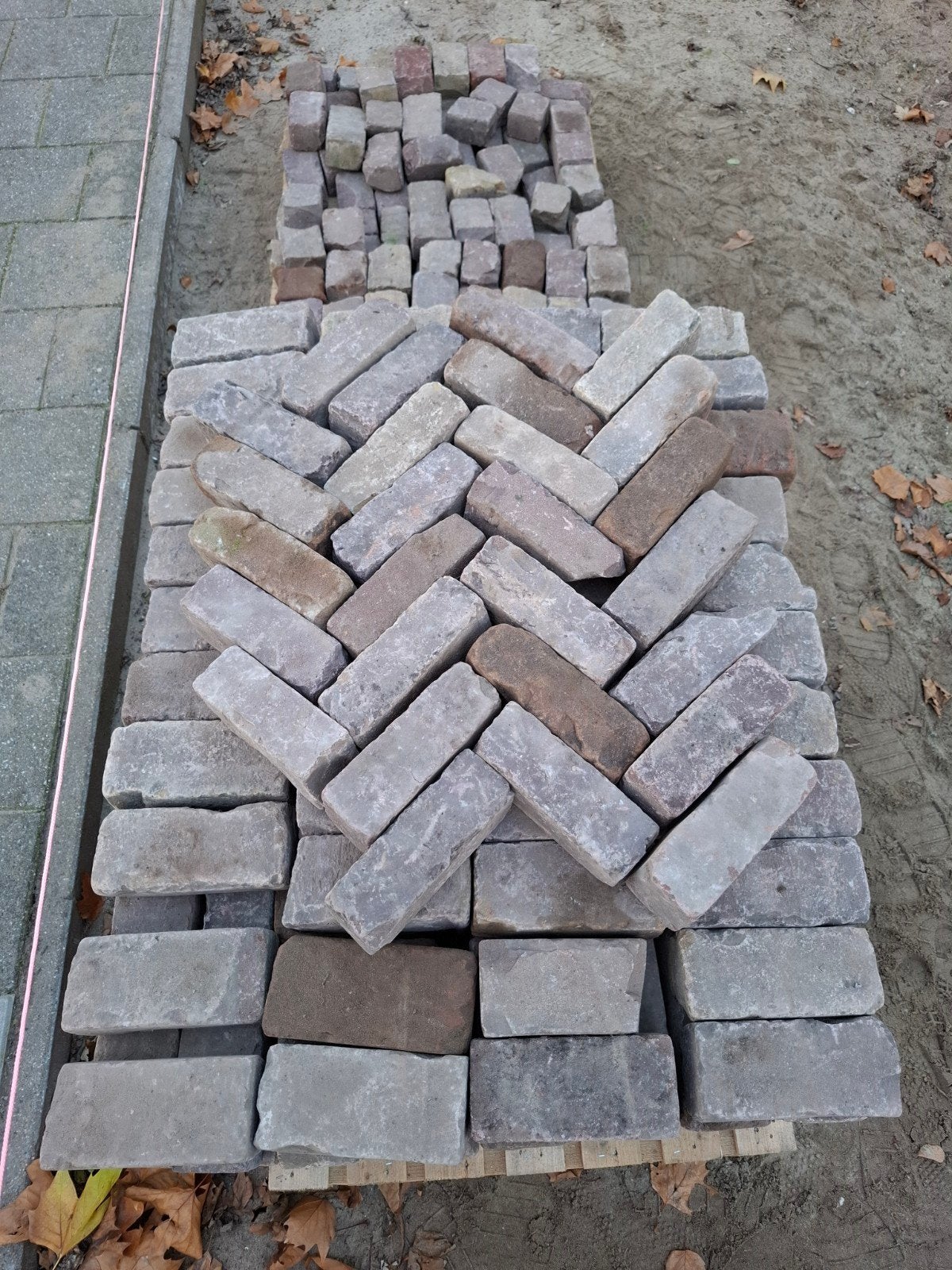 Oudgebakken dikformaat waaltjes, ong 2 m2, Tuin en Terras, Tegels en Klinkers, Ophalen, Gebruikt, Klinkers, Minder dan 5 m²