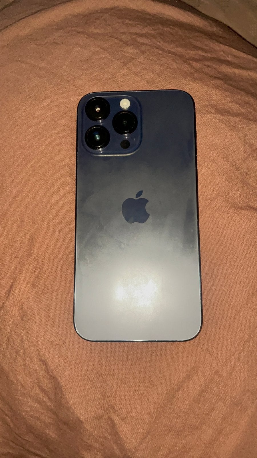 Foto 3 van Iphone 14 pro max helemaal nieuw