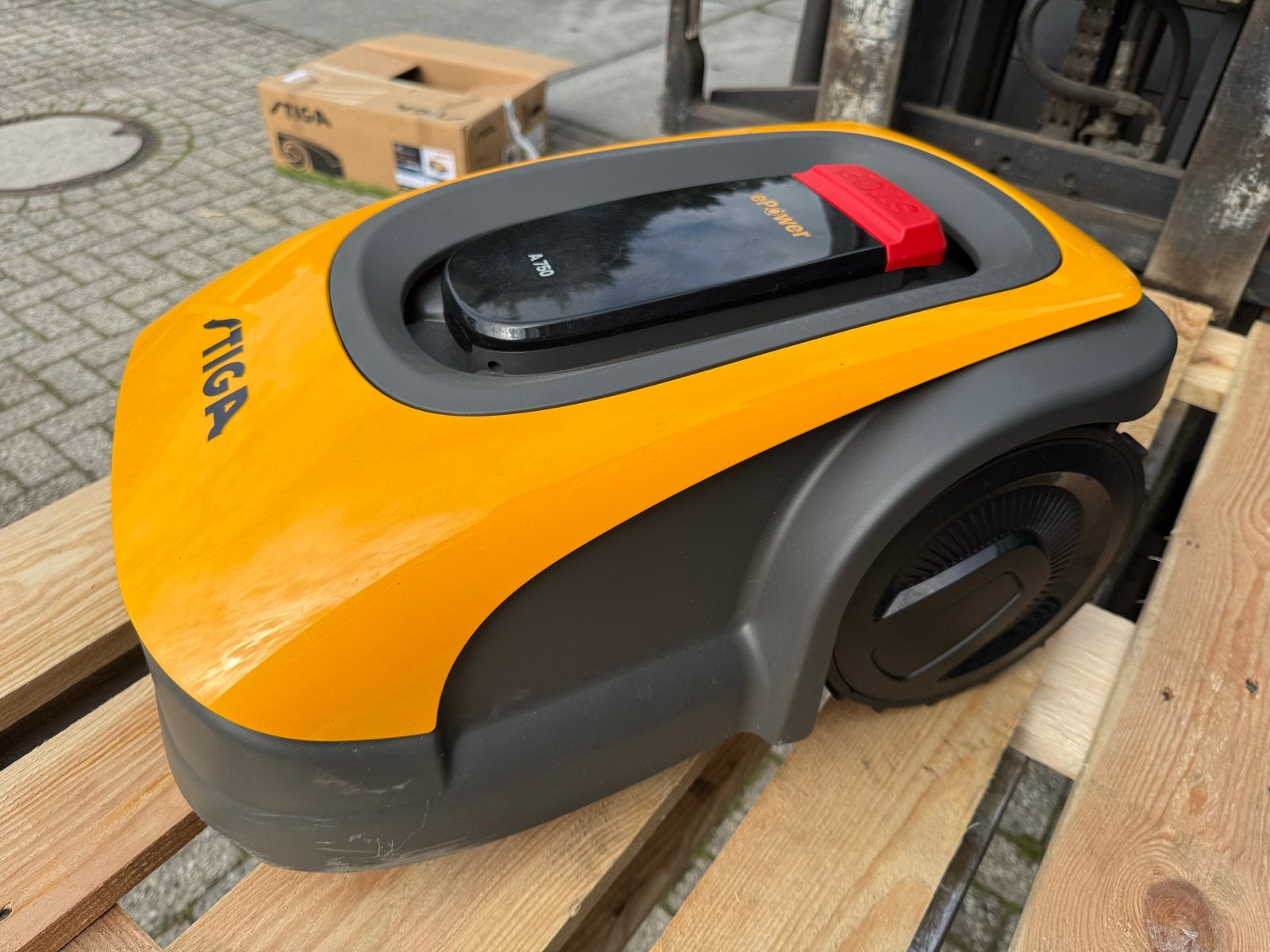 Stiga A750 Autonome Demo, Ophalen of Verzenden, Nieuw, 20 tot 25 cm, Bestuurbaar via app