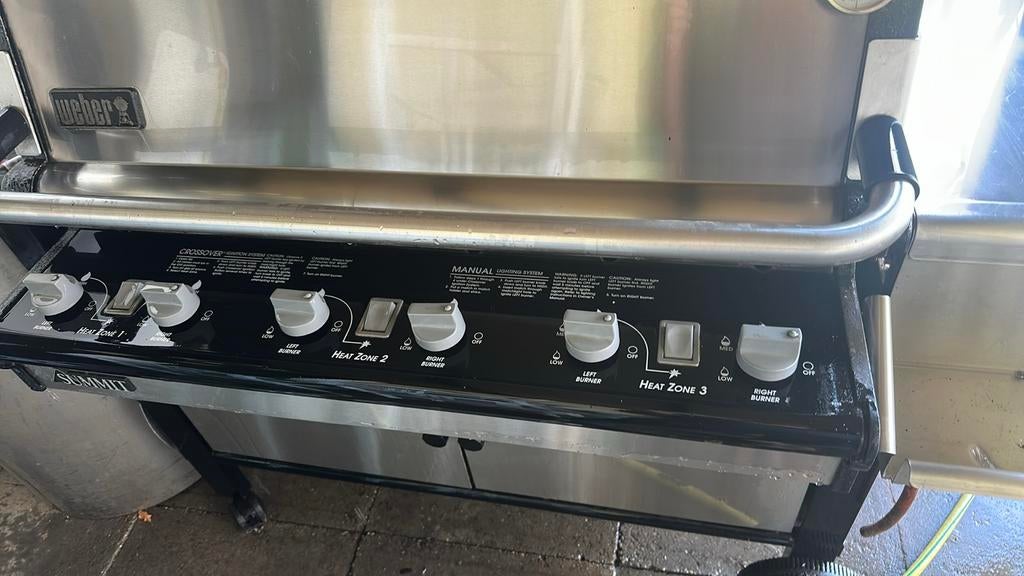 Weber Summit gasbarbecue - Topkwaliteit BBQ, Ophalen, Gebruikt