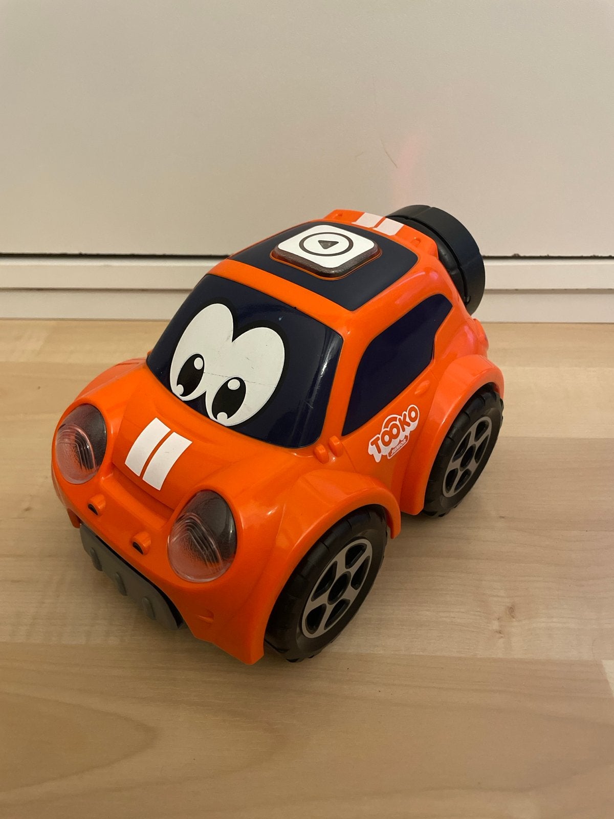 Tooko bestuurbare Auto, Kinderen en Baby's, Speelgoed | Speelgoedvoertuigen, Ophalen of Verzenden, Gebruikt, Afstandsbediening