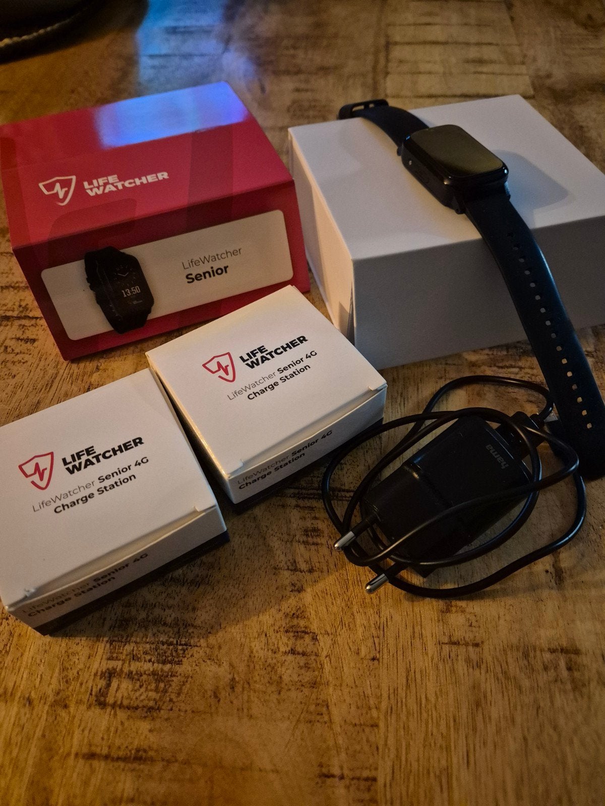 Life Watcher Senior 4G GPS horloge met alarmknop en 2 laders, Ophalen of Verzenden, GPS, Zo goed als nieuw, Life Watcher