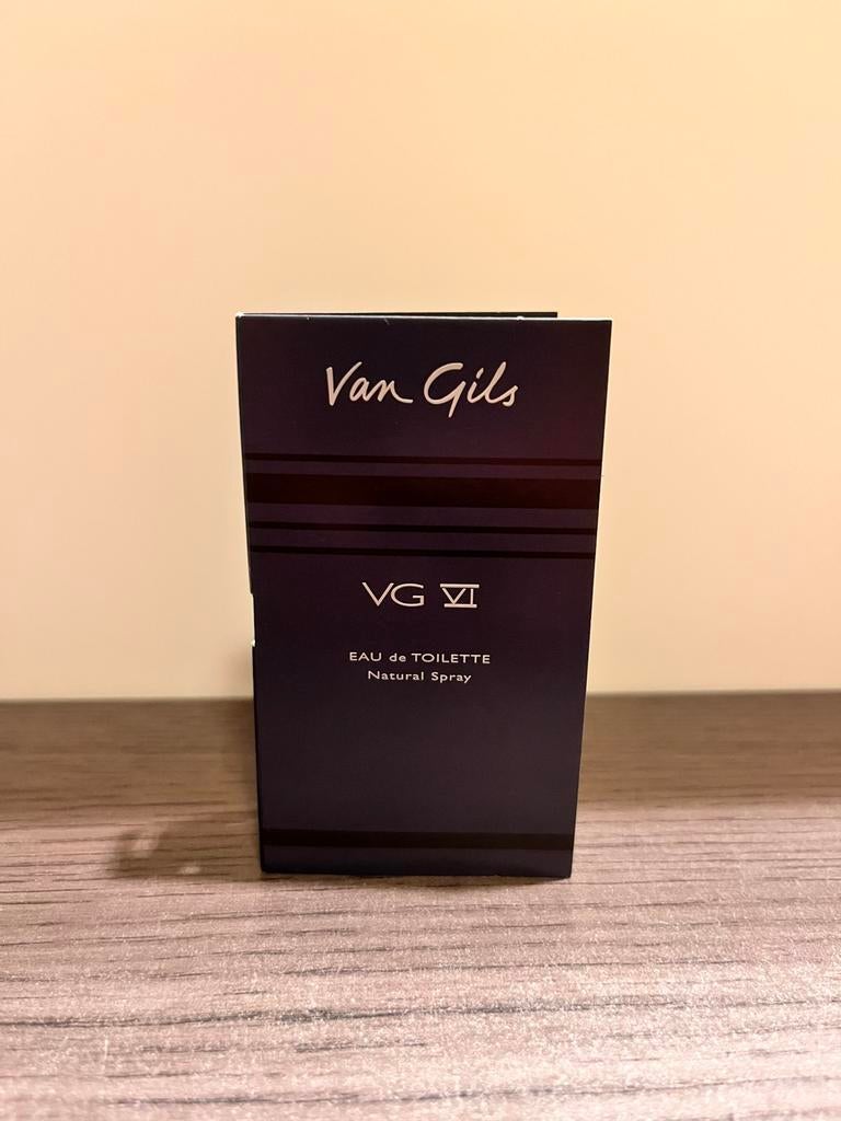 Van Gils VG VI eau de toilette sample, Sieraden, Tassen en Uiterlijk, Uiterlijk | Parfum, Ophalen of Verzenden, Nieuw