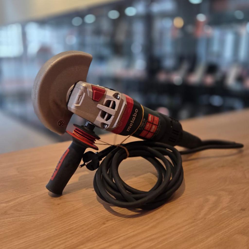 METABO WEPBA 17-150 Quick RT 1750W Haakse slijper | ZGAN, Metabo, Zo goed als nieuw, Support@metabo.com, Metabo Corporation, Metabo-Werke GmbH, 
72622 Nürtingen
Germany