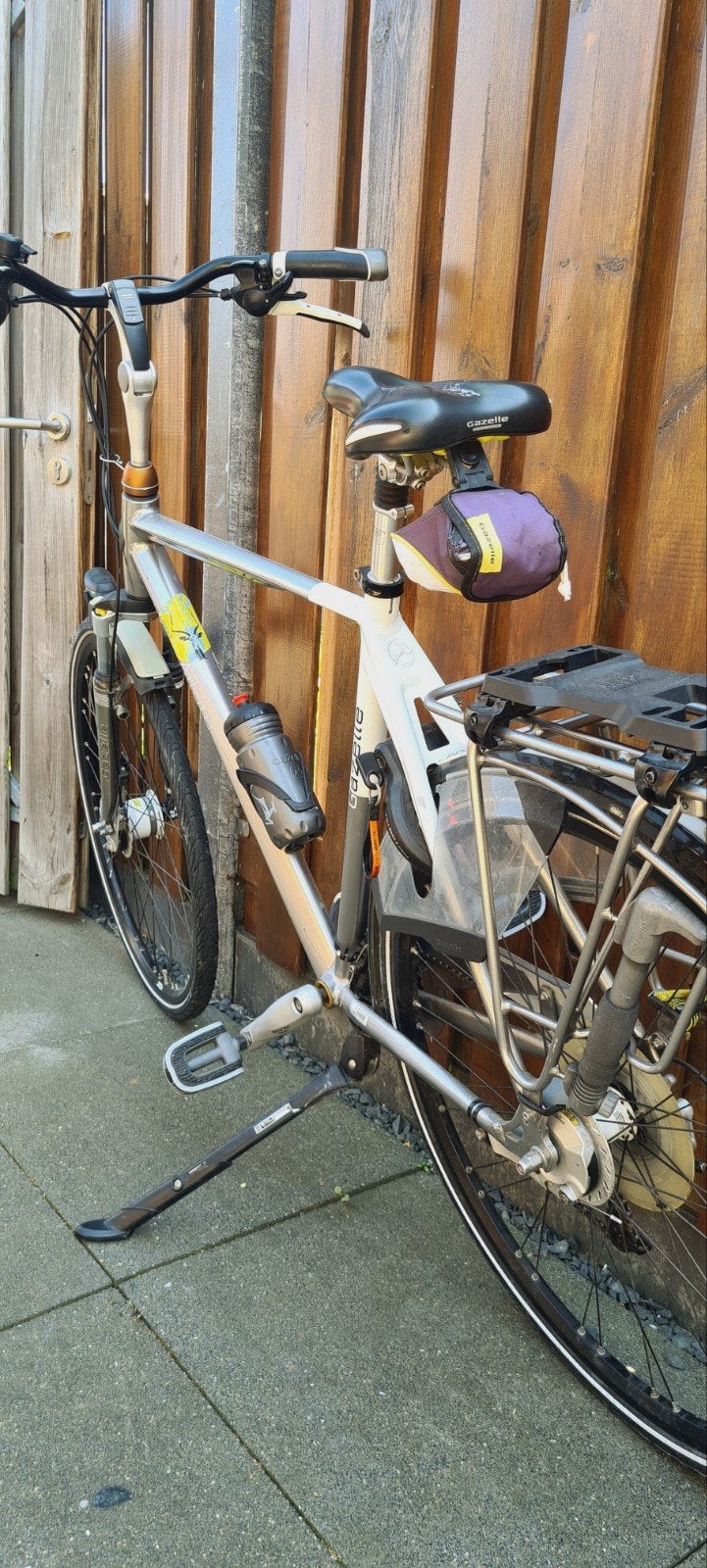 Te Koop: Gazelle herenfiets / nieuwe binnen- en buitenbanden, Ophalen, Gebruikt, Vering, 57 tot 61 cm