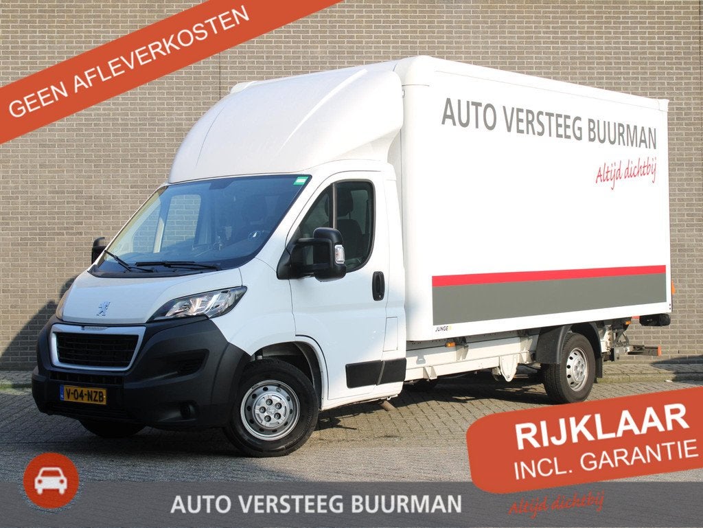 Peugeot Boxer 2.2 BlueHDi 140 L3H2 3.5t Bakwagen met laadkle, Voorwielaandrijving, 12 maanden, Stof, Gebruikt