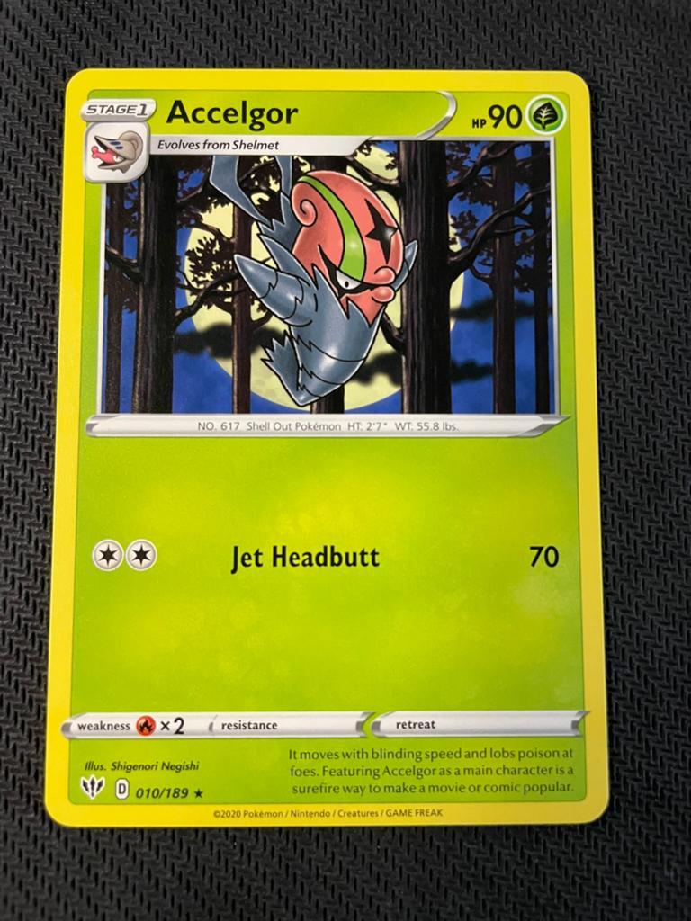 Accelgor 010/189 Rare Darkness Ablaze Packfresh, Ophalen of Verzenden, Zo goed als nieuw