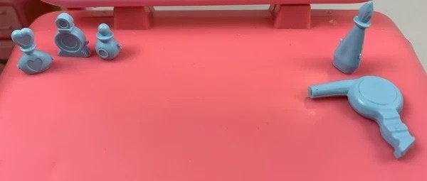 Barbie Dream Furniture Kaptafel jaren 80 1982 in doos, Verzamelen, Poppen, Coolsingel 104, 3011 AG Rotterdam, Netherlands, Verzenden