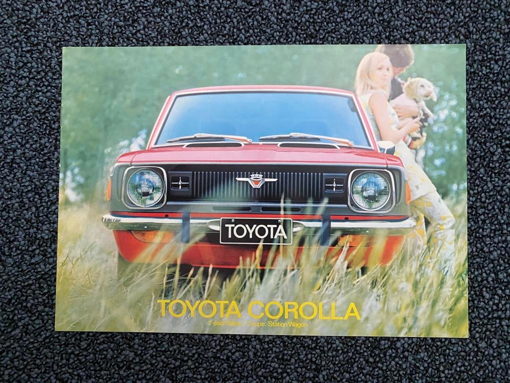 Toyota Corolla autofolder (begin 70er jaren), Ophalen of Verzenden, Gelezen, Toyota
