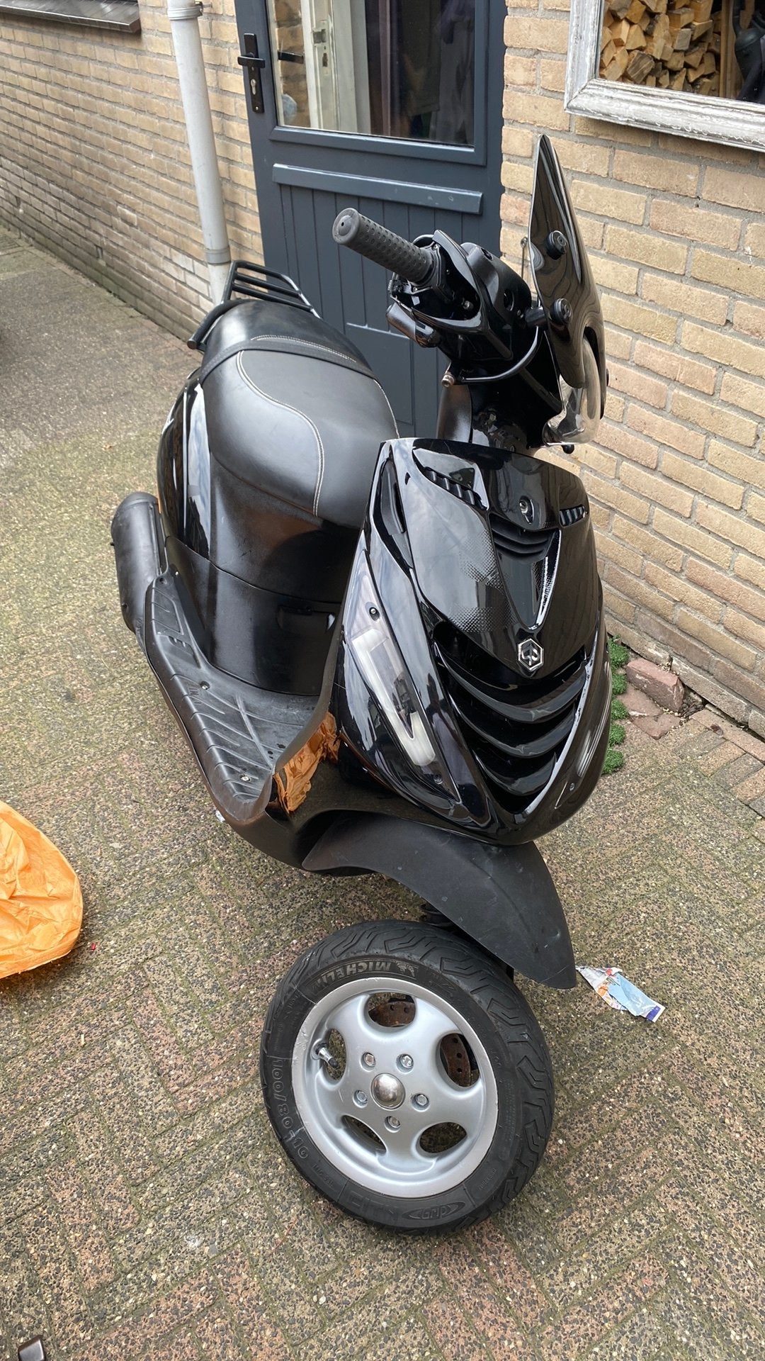 Piaggio zip 125, Ophalen, Zo goed als nieuw, Benzine, Zip