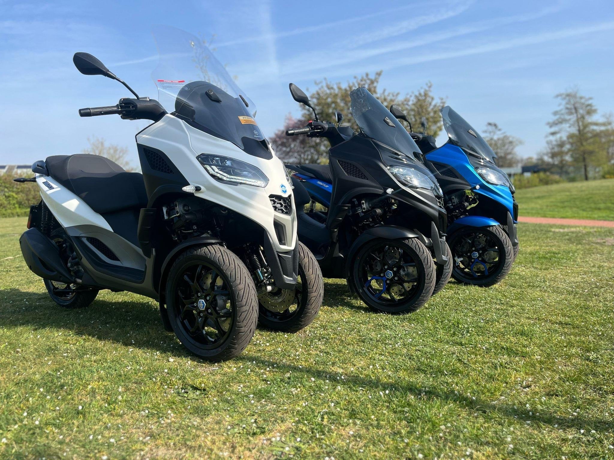 Piaggio MP3 310 HPE Sport E5+ NIEUW Uit voorraad leverbaar!, Postbus 305
4900 AH  Oosterhout, NL, Overig, Customer_service@piaggio.com