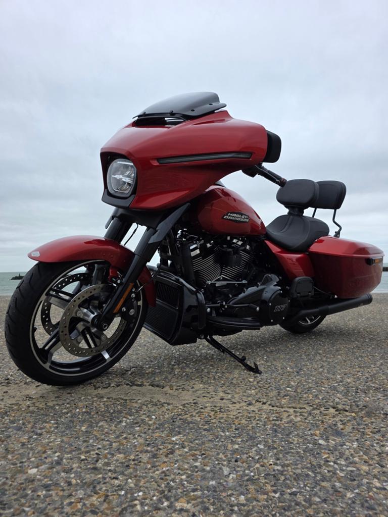 Harley davidson streetglide juni 2024, Particulier, Chopper
