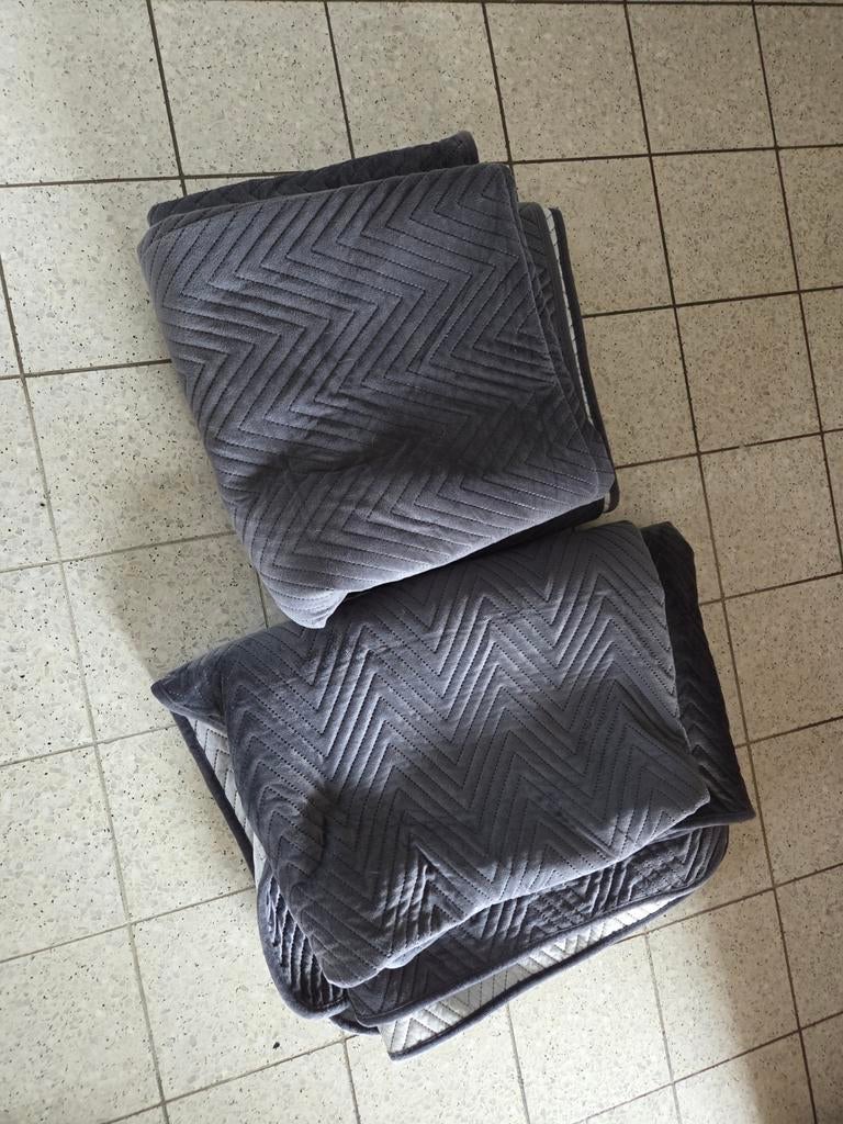 Kleden voor op de bank mbt hond € 15,-, Dieren en Toebehoren, Ophalen of Verzenden