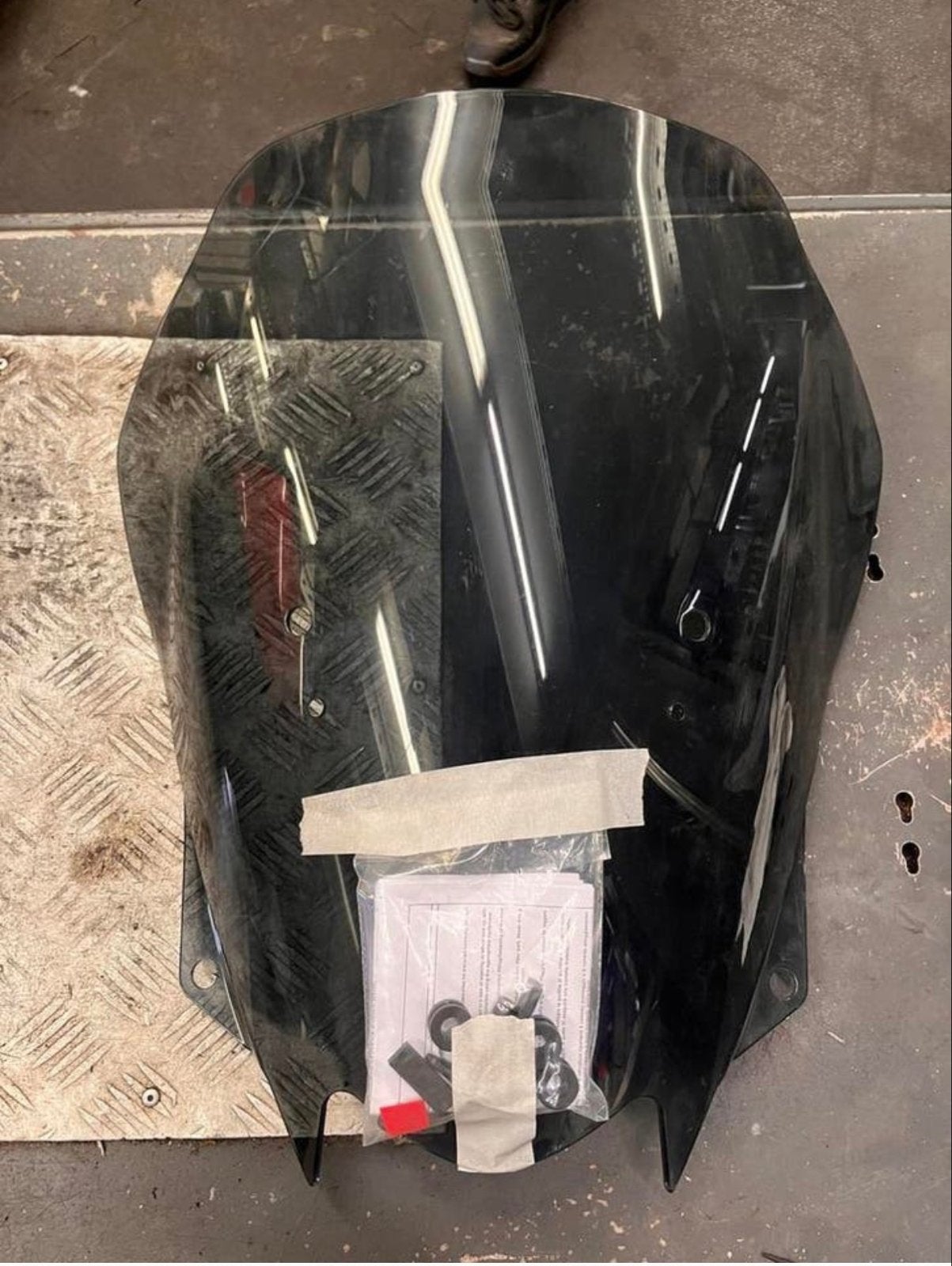 Motorfiets windscherm - Zwart getint mp3, Ophalen, Nieuw