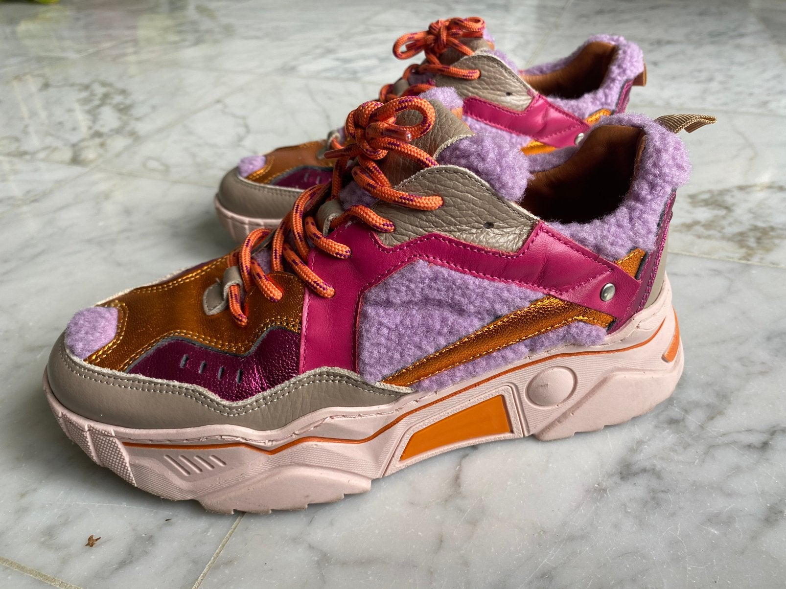 DWRS sneakers 40, Ophalen of Verzenden, Zo goed als nieuw, Overige kleuren, Sneakers of Gympen
