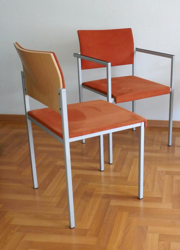 2 Fiero stoelen, Vepa, Ophalen, Twee, Design, Nieuw